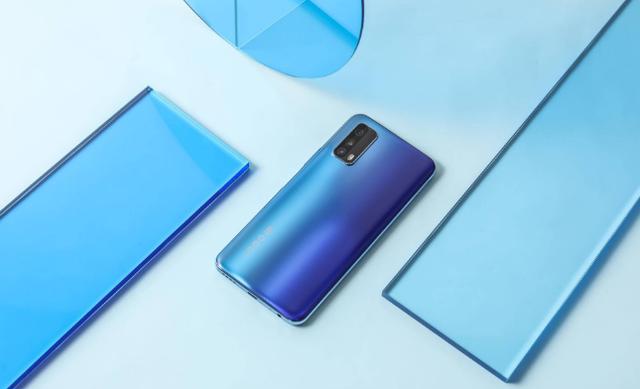 便宜好用！友商给平民党贴心福利，续航和拍照媲美中端机