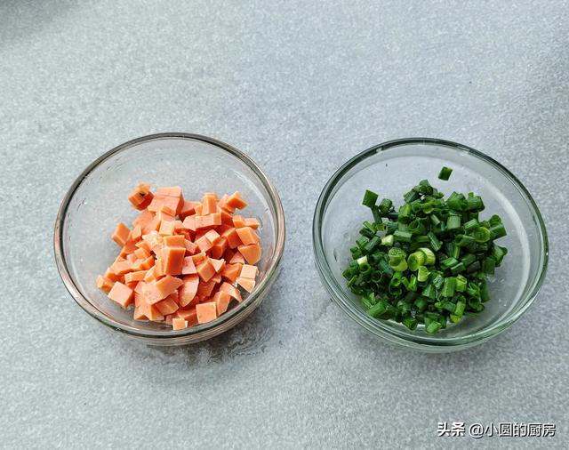 教你用鸡蛋做别致的双色卷，家里有孩子的快学，秒变妈妈的拿手菜