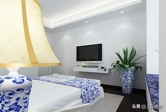 太羡慕她家装修，居然以“青花瓷”做主题，结合中式风，很有意境