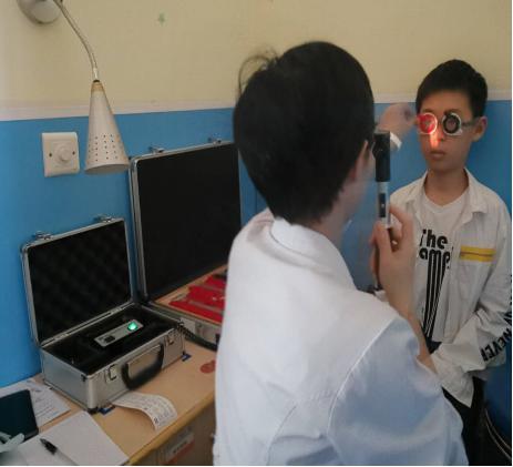 「超级宝妈」不让孩子近视?邓医生说这样可以容易做得到!