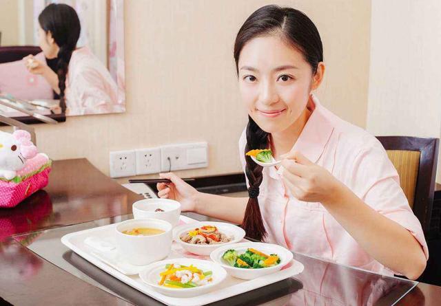 你的育儿经|要想产后恢复好，坐月子“3吃3不吃”是关键，新手妈妈可别任性