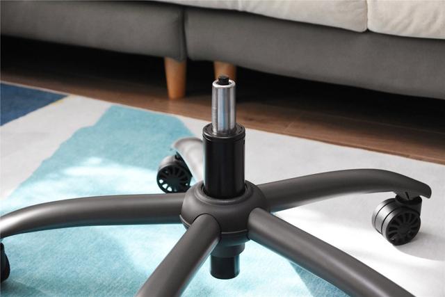 又被老罗种草了，入手网易严选人体工学椅半月，是偷懒神器吗？