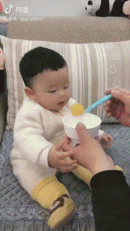 超幸福一家|老爸坑娃动图合集，当爸真的（玩得）很辛苦