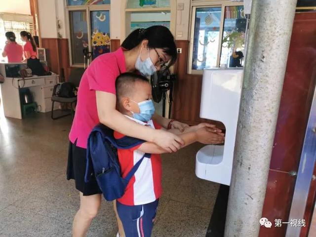 超级宝妈|今天！“小神兽”回幼儿园啦！