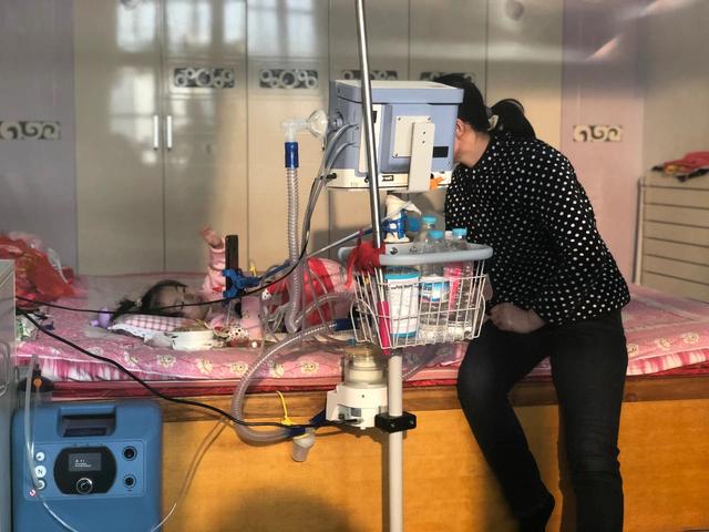 义卖|我的病一万人里才有一个，但我不怕痛，我长大要成为医生，破解自己的基因密码