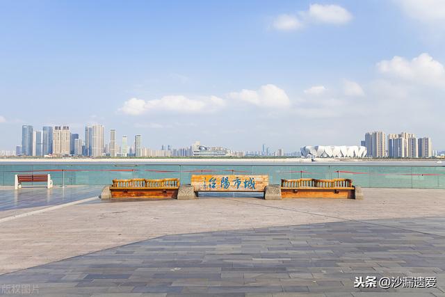 南京杭州科教文卫交通全面比较引发争议：杭州更像个偏科生？