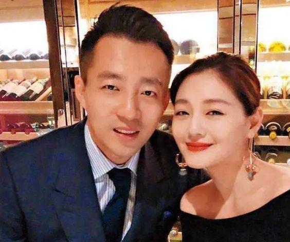 无梦旅人|徐家三姐妹，两个妹妹都当明星嫁豪门，素人大姐徐熙娴过得如何？