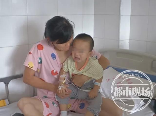 凉年|孩子一口吞下电池，食道大面积烧伤，爸爸自责不已