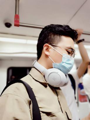 降噪耳机，这7大因素是关键！音乐厂牌酷狗首发M9头戴式降噪耳机，499元高性价比单品