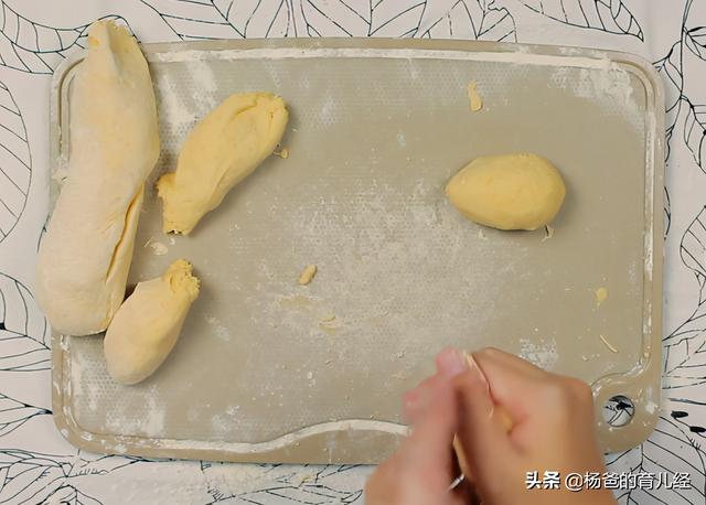 孩子爱吃的刺猬小馒头，造型可爱，软嫩香甜，吃了一次念念不忘