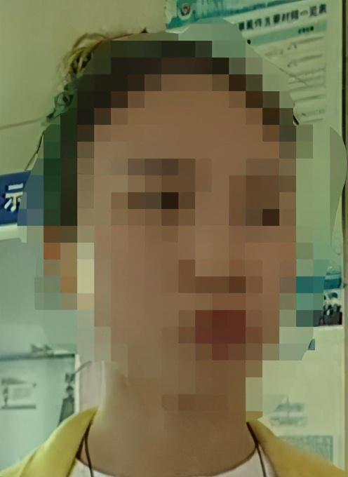 女子做艾灸被烫伤，给了孕妇店长一巴掌，店员：再有经验也会有失误