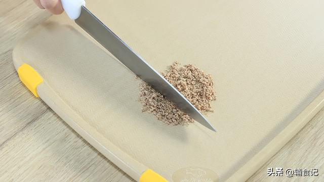 超级宝妈|绿色养眼新吃法，补钙又补铁