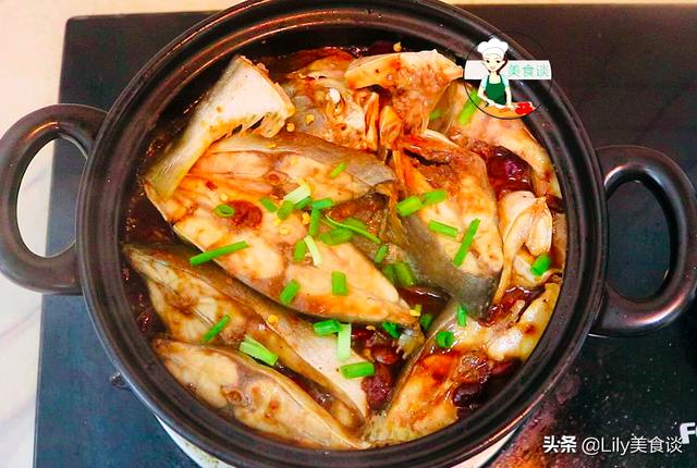 入冬后要多吃鱼，分享鱼肉懒人做法，不加一滴水，出锅鲜香又营养
