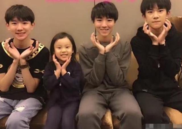 5岁就追星?章子怡备礼物快吐血,女儿收获王力宏肌肉照心满意足|9号放映厅