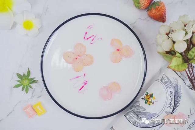 超级宝妈@零食到底怎么吃？光靠口感好可不够，关键还要健康营养，还省事