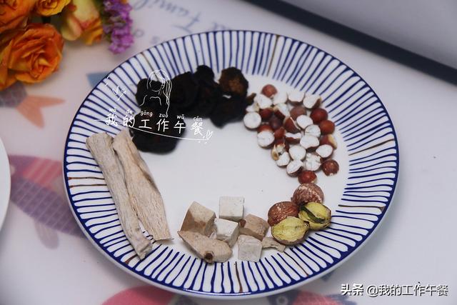 超级宝妈|孩子“积食”不吃饭，用7种食材煮水喝，这汤我家一年四季不断