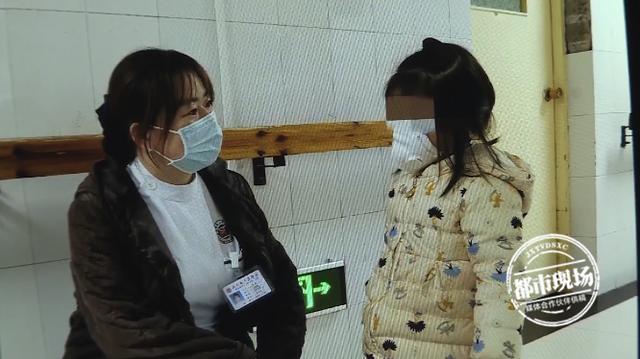 「超级宝妈」3岁女童天天掏鼻孔,嘴里“吐出”异物,妈妈:她想当豌豆射手