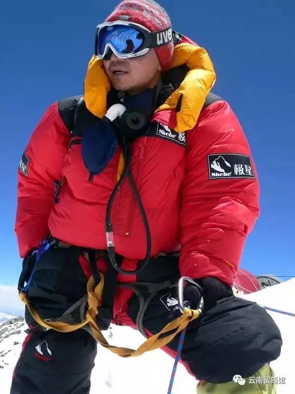 世界那么大▲探险狂人登顶8000米世界级山峰,还在珠峰搞卫生?