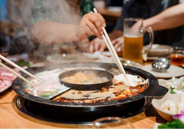 警惕癌从口入！这四类家常菜，多吃一口，离癌细胞可能更进一步