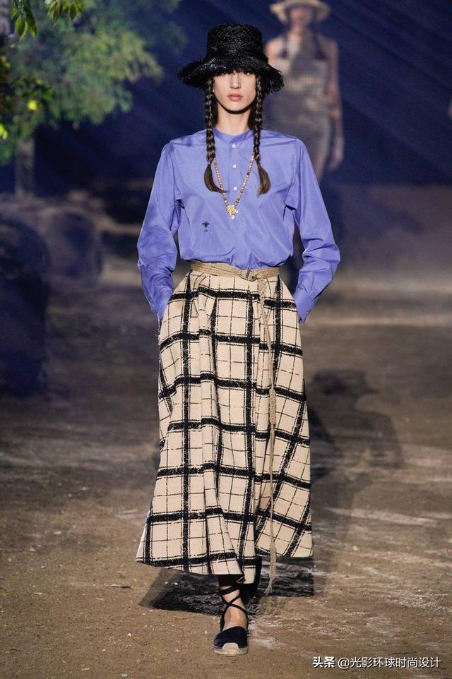 最时尚Christian Dior 2020春夏系列-贴近自然的森林秀