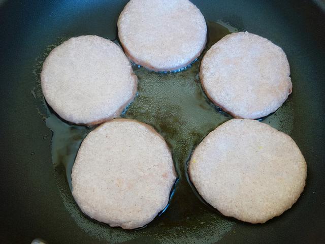 减肉最狠的水果，比香蕉更加通便排毒，做成早餐吃，体重悄悄的降