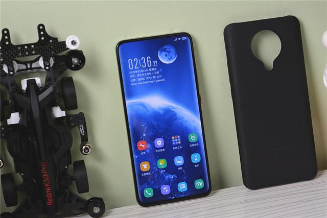 仅2999，还是三星AMOLED屏+双模5G+4700mAh