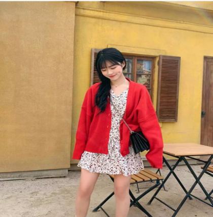 「第五大道」波点裙vs 碎花裙，春夏的季节，你最爱哪款呢？