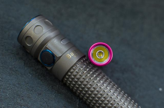 点亮粉红色的关爱：Olight 傲雷 i1R2钥匙链手电