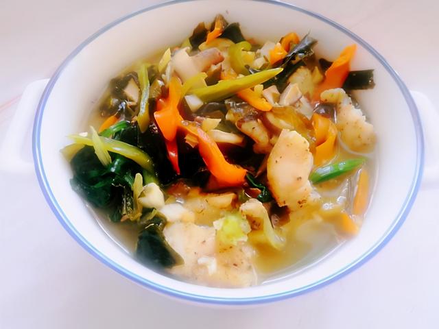 教你泡椒龙利鱼的秘制做法，爽口美味又营养解馋，家里人特喜欢