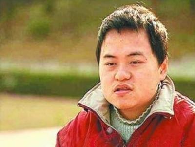 「超级宝妈」“神童”进入中科院却被劝退，成绩真的是唯一关注的点吗？