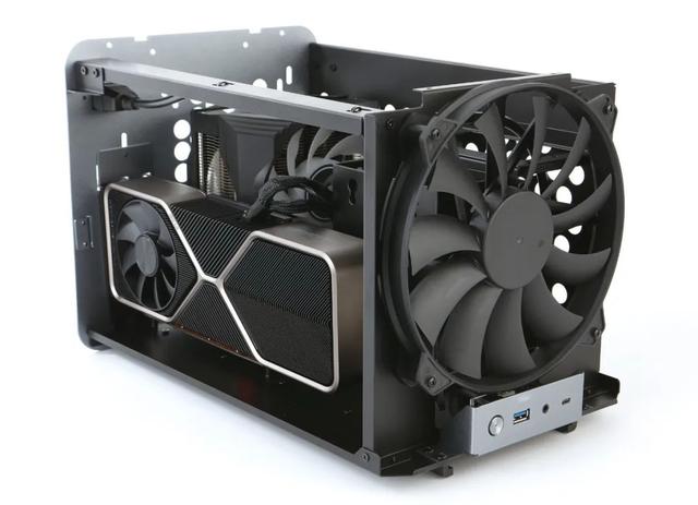 这款ITX机箱空间堪比ATX，轻松装下RTX 3080显卡