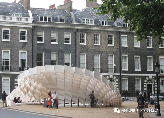 「暖先生格调」留英小学生母亲哭诉：我已经失眠7天了！网友却说：自作自受？