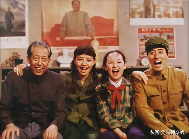 蠢萌小萝莉|《我爱我家》这是什么神仙剧：夏雨、姜文“只配露脸”，冯小刚、陈凯歌观众席打call，王朔幕后策划