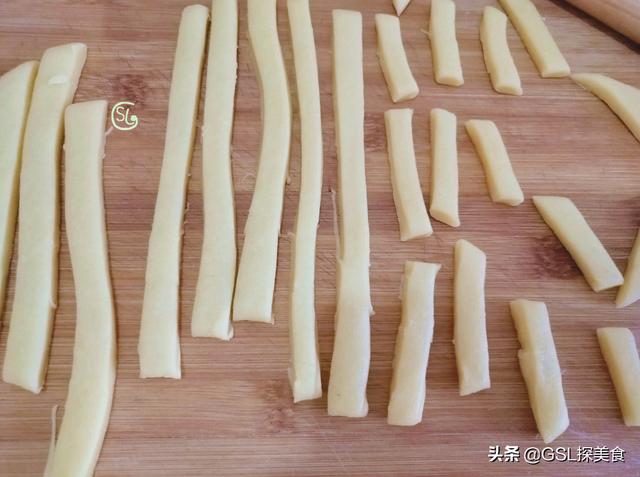 超级宝妈|六一给孩子做点解馋的小零食，焦香酥脆，咬一口嘎嘣脆，做法简单