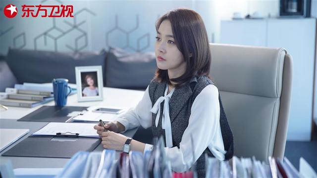 一桩跨越30年的大案,牵扯出警察世家恩怨纠葛|上观新闻