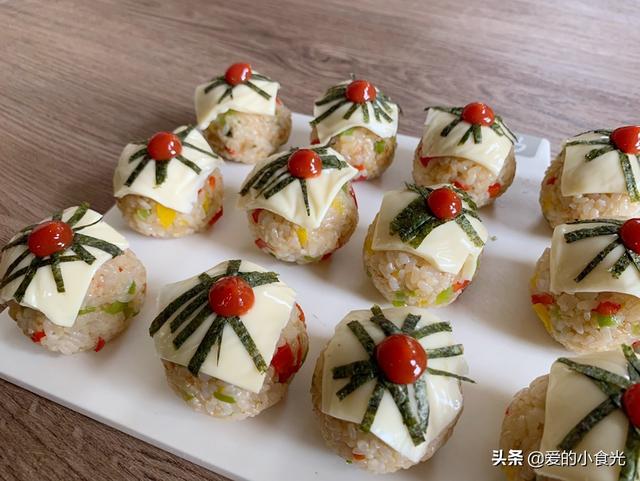 『超级宝妈』孩子不爱吃饭?跟我学做这饭团,高颜值又营养,孩子一下吃掉5个
