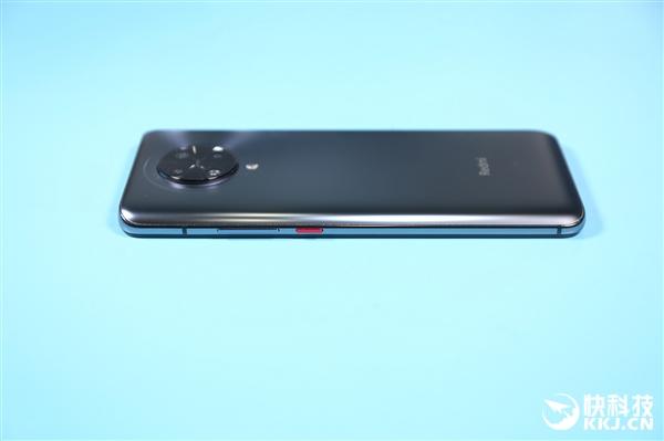 环球网：Redmi K30 Pro开箱图赏：弹出式真全面屏 无水滴无挖孔