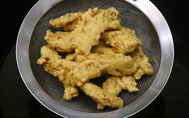 喜欢吃芋头的要收藏，加上酥肉一起炖，软糯鲜香，出锅汤汁都喝光