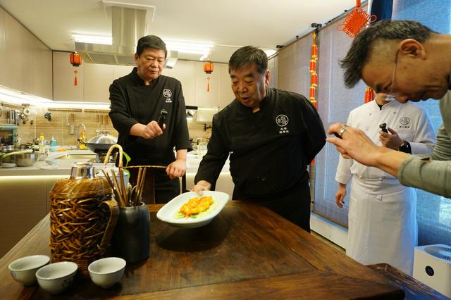 郑秀|今年过年不放炮，国宴大师把“炮仗”端上年夜饭餐桌