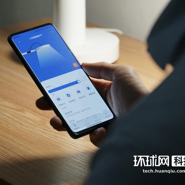 看护|小白智能看护灯开箱：让心意发光，让关爱留“影”