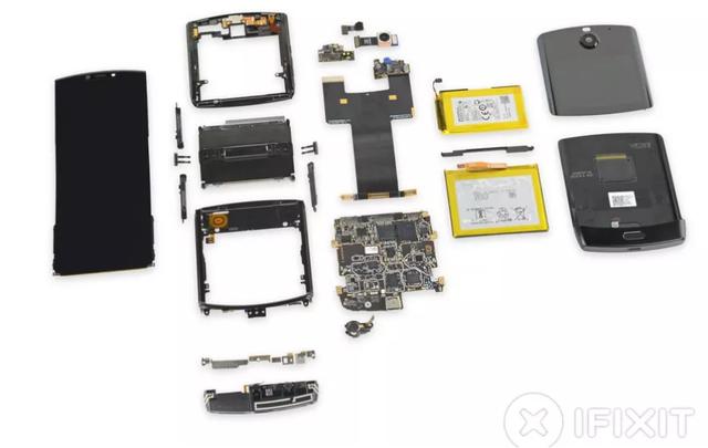 [环球网]iFixit：摩托罗拉Razr可能是我们拆过最复杂的手机