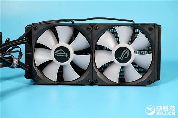 一体式水冷！华硕ROG STRIX LC RX 6800 XT GAMING图赏