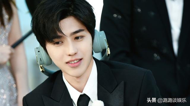 跑男新人小白进阶之路不好走,黄嘻嘻和蔡憨憨,快点成长起来吧|电影工厂