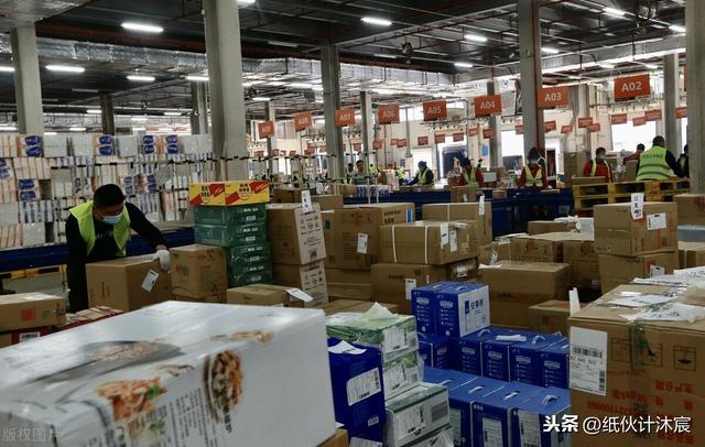 双十一：成交额近五千亿的天猫，为何反倒成为头号“冤大头”？