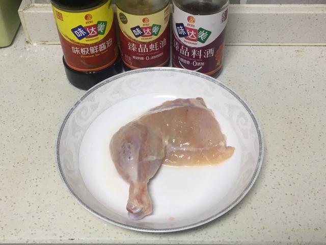 金针菇和它一起做，不用加一滴油，不会做饭也能做好，一个字：鲜