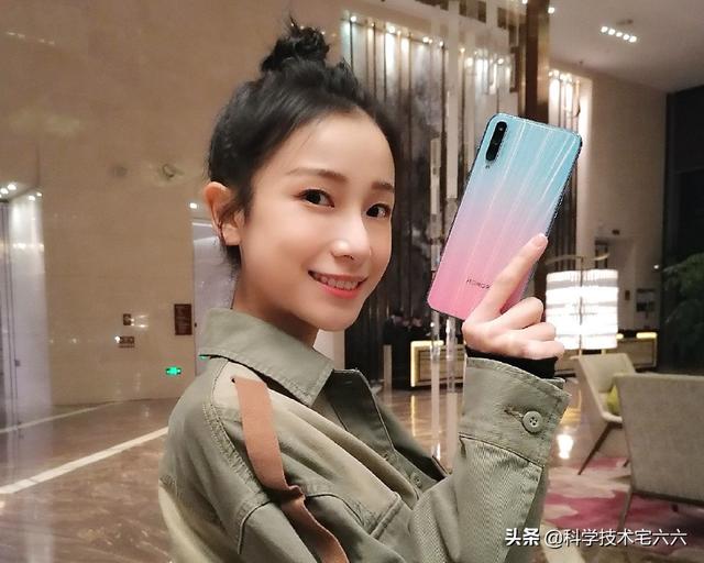 壮士断腕！华为出售荣耀，能保住手机业务吗？