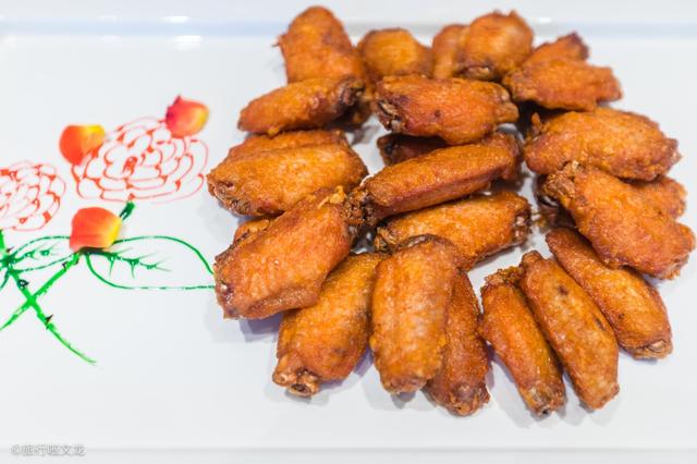 #约吗旅行#在昆明古滇温泉泡汤,我明显觉得南方和北方温泉的区别是这样