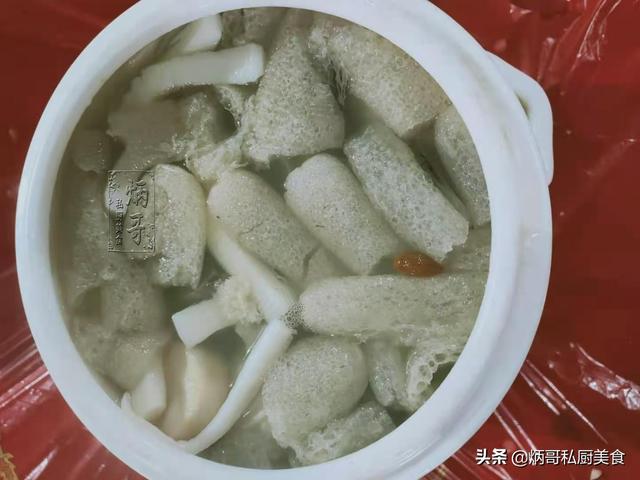 福建小县城办喜酒，这桌1688元！网友：福建人豪横，莆田的吧