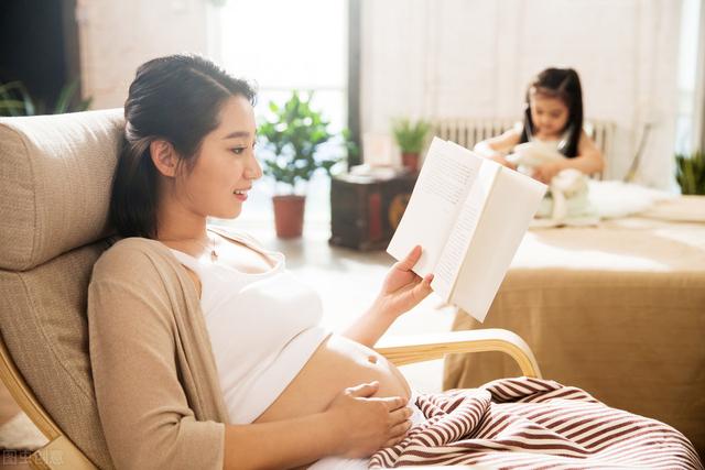 相遇花季|孕期为什么要近美善、远丑恶?浅谈妈妈情绪对胎儿的影响