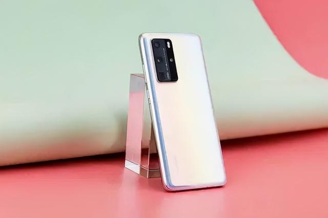 外观靓丽的OPPOReno4Pro，轻薄才是它最大的亮点